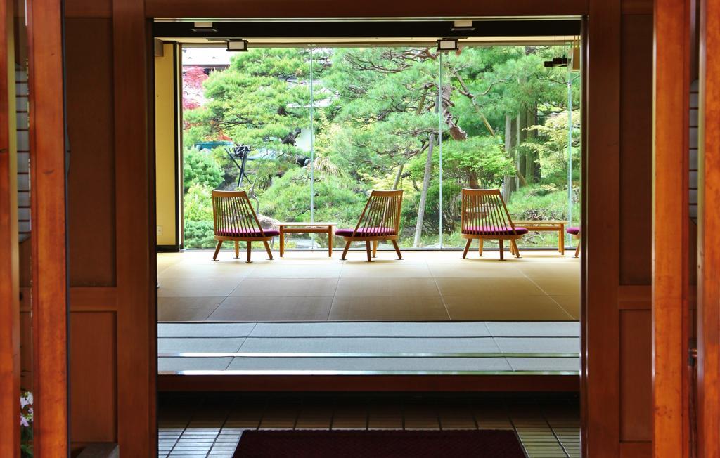 Hohoemino Kuyufu Tsuruya Hotel Tendo Exterior photo